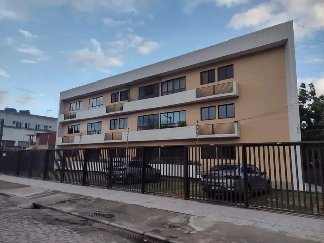 Imagem: O apartamento possui 3 Dormitórios, 2 Banheiros e está