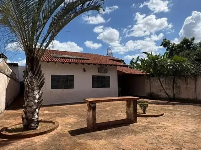Imagem 10: Casa Ótima ! Centro - Terreno 500M², Const. 277 M², 03 Quartos,Suíte, Hidro, Quintal