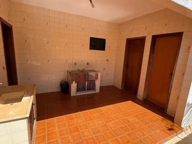 Imagem 4: Casa Ótima ! Centro - Terreno 500M², Const. 277 M², 03 Quartos,Suíte, Hidro, Quintal