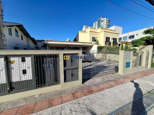 Imagem 1: Locação: Apartamento com 02 Quartos. Bairro Centro (Itajaí