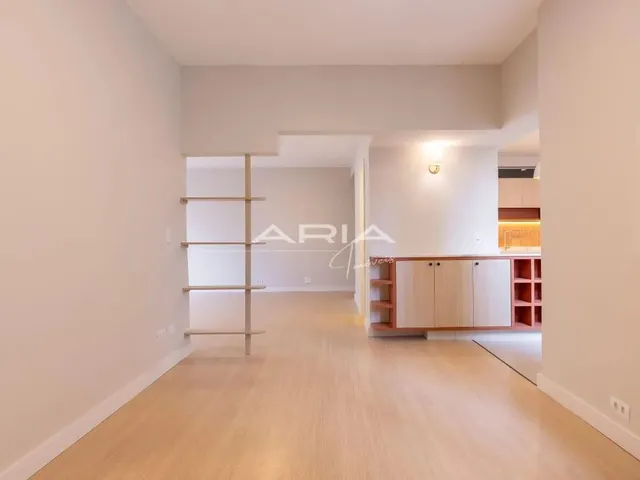 Imagem 2: Apartamento À Venda no Edifício D. João Vi, no Centro de Londrina Pr