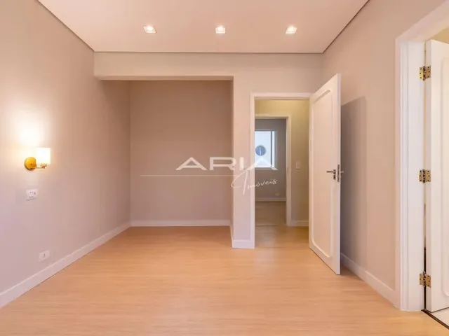 Imagem 7: Apartamento À Venda no Edifício D. João Vi, no Centro de Londrina Pr