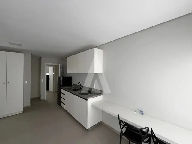 Imagem 4: Apartamento Studio, Mobiliado, 1 Dormitório, Cozinha e Bwc