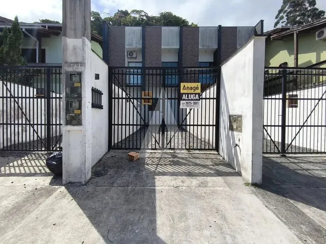 Imagem: Casa Residencial no Bairro Iririú Composto