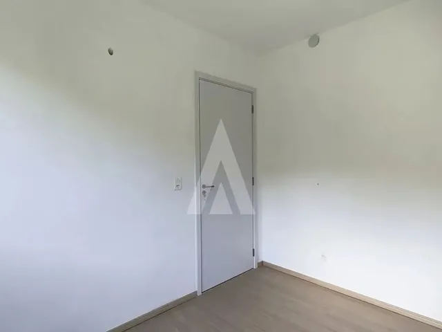 Imagem 5: Apartamento no Bairro Costa e Silva com 02 Quartos, Acesso com Elevador e 1 Vaga de Garage