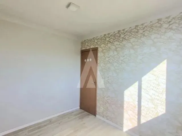 Imagem 2: Apartamento com 02 Quartos, Bairro Floresta