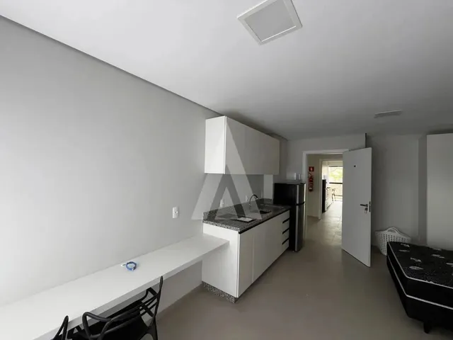 Imagem 6: Apartamento Studio, Mobiliado, 1 Dormitório, Cozinha e Bwc