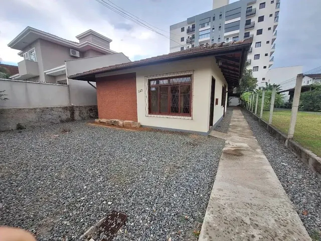 Imagem: Casa com 03 Dormitórios - Bairro Anita