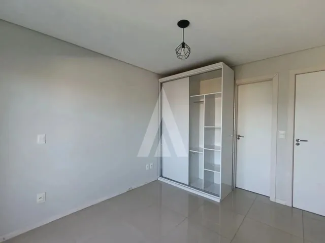 Imagem 8: Apartamento Semi Mobiliado com 3 Quartos Sendo 1 Suite, Sacada com Churrasqueira no Bairro