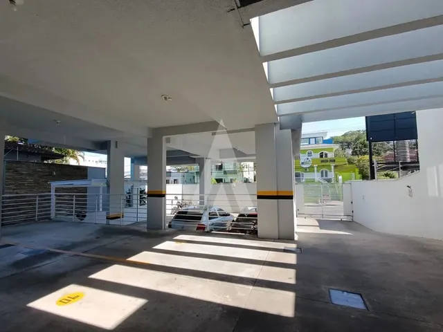 Imagem 11: Apartamento Semi Mobiliado com 3 Quartos Sendo 1 Suite, Sacada com Churrasqueira no Bairro