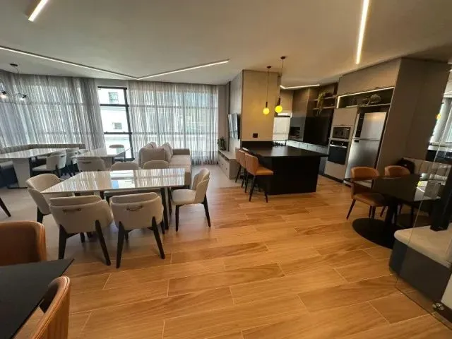 Imagem 6: Aluguel Anual Mobiliado 2 Suites com Vista Mar em Itapema