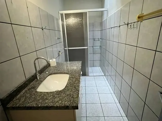 Imagem 6: Casa para Locação - Amplo Terreno - com 4 Quartos no Gravatá
