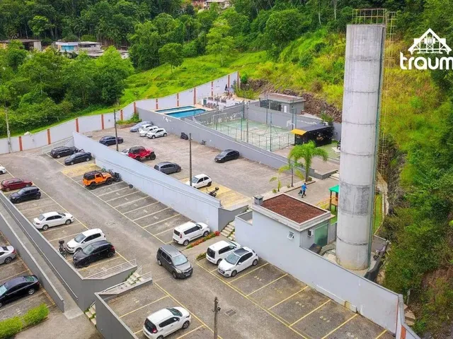 Imagem: O apartamento possui 3 Dormitórios, 1 Suíte, 1 Banheiro,