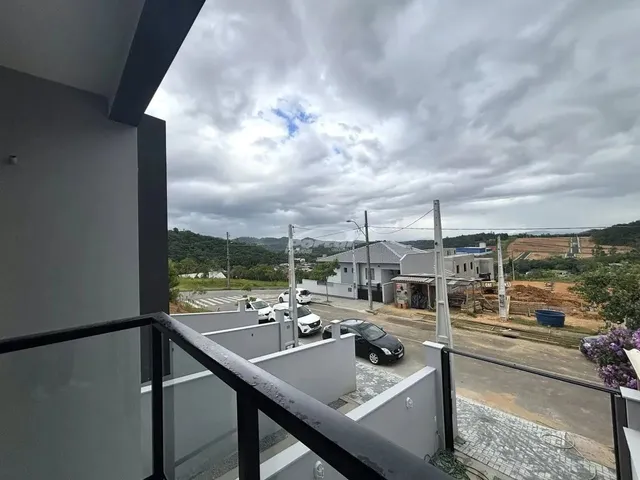 Imagem 9: Com Aprox 85M², o Imovel Possui 02 Amplos Dormitórios, Sala de Estar e Jantar