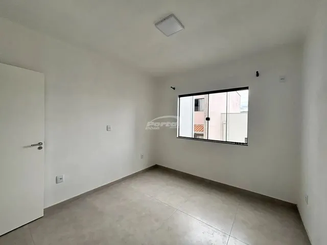 Imagem 12: Com Aprox 85M², o Imovel Possui 02 Amplos Dormitórios, Sala de Estar e Jantar