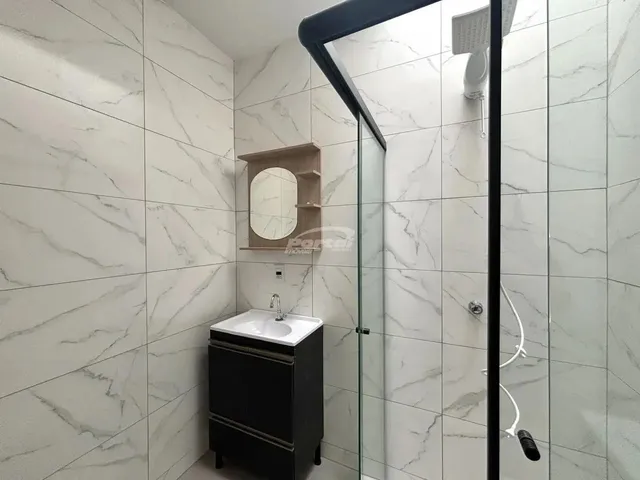 Imagem 4: Com Aprox 85M², o Imovel Possui 02 Amplos Dormitórios, Sala de Estar e Jantar