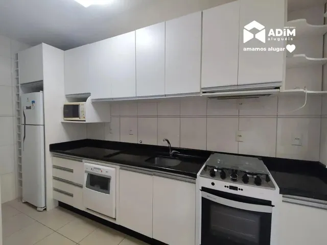 Imagem 9: Aluguel Anual: Apartamento de 2 Quartos no Centro de Balneário Camboriú - Sc