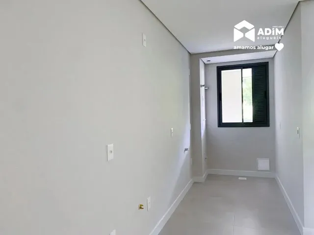 Imagem 3: Aluguel Anual: Apartamento Semi-Mobiliado no Centro de Itajaí