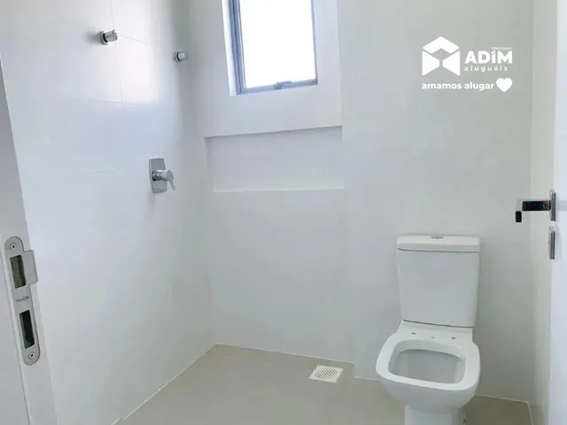 Imagem 10: Aluguel Anual: Apartamento Semi-Mobiliado no Centro de Itajaí