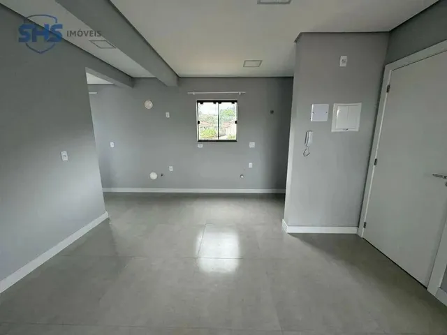 Imagem 7: Apartamento com 3 Dormitórios para Alugar, 74 M² por R$ 2.510,00/Mês - Itoupavazinha