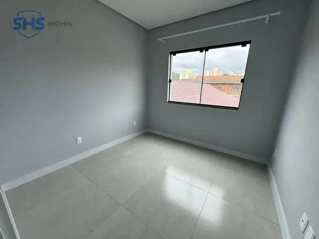Imagem 10: Apartamento com 3 Dormitórios para Alugar, 74 M² por R$ 2.510,00/Mês - Itoupavazinha
