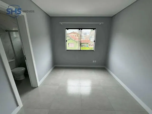 Imagem 2: Apartamento com 3 Dormitórios para Alugar, 74 M² por R$ 2.510,00/Mês - Itoupavazinha