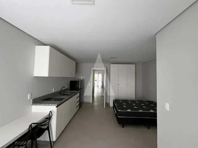 Imagem 1: Apartamento Studio, Mobiliado, 1 Dormitório, Cozinha e Bwc
