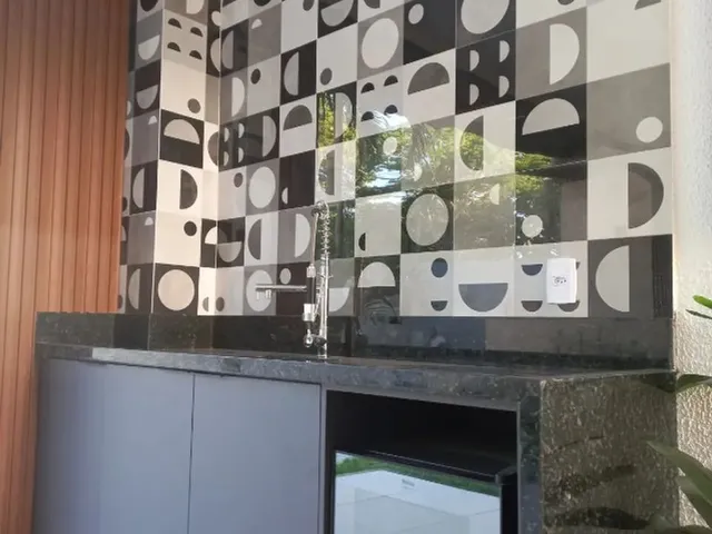 Imagem 5: Casa Duplex em Condomínio Fechado