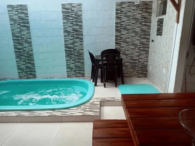 Imagem: Casa com Piscina