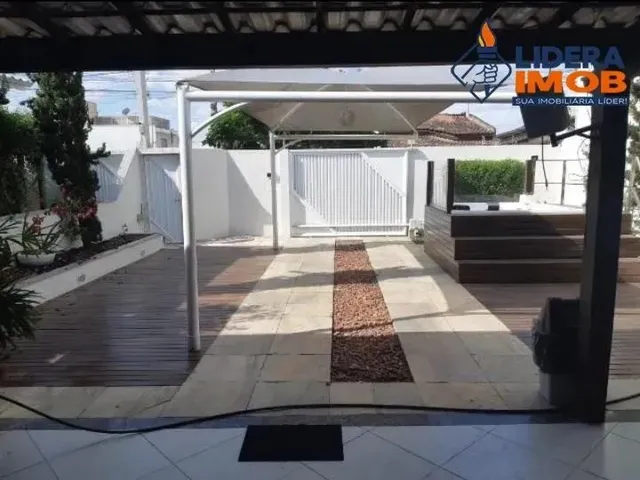 Imagem: Casa na Cidade Nova, em Rua Pública, 4/4