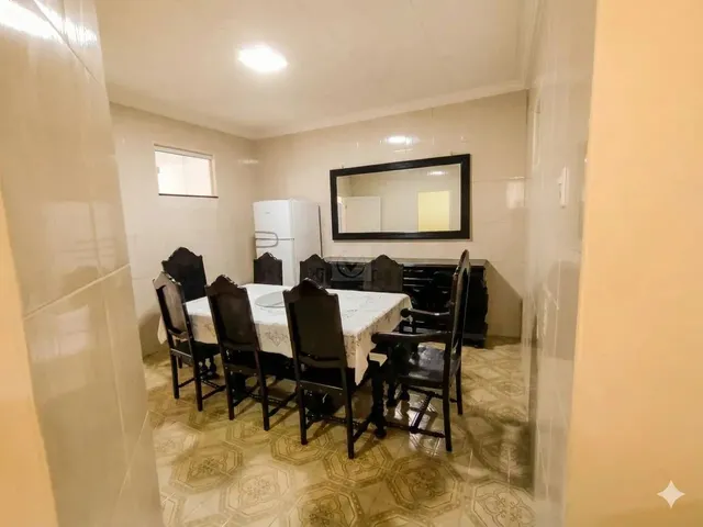 Imagem 9: Casa Impecável no Marianga com Lazer Completo e 2 Garagens Independentes!