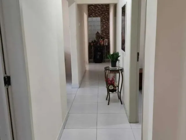 Imagem 2: Casa em Rua Pública no Centro - Estância [28349
