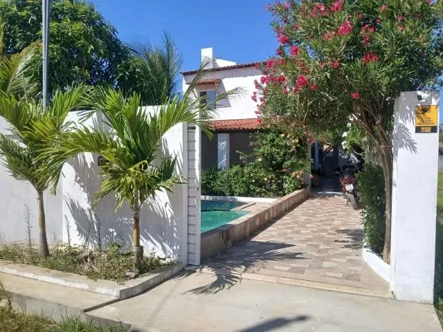 Imagem: Casa com Piscina na Praia
