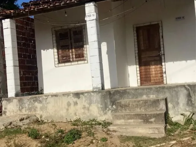 Imagem: Vende-Se Casa em São Cristóvão