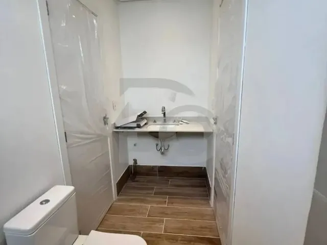 Imagem 3: Casa Duplex com 4 Vagas Cobertas no Condomínio Terras Alphaville 2