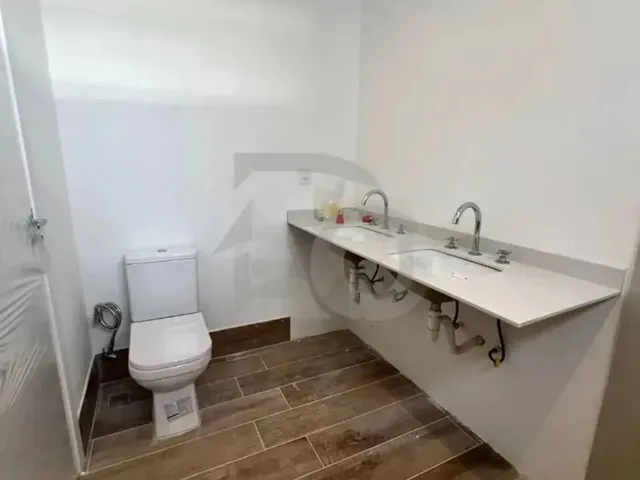 Imagem 12: Casa Duplex com 4 Vagas Cobertas no Condomínio Terras Alphaville 2