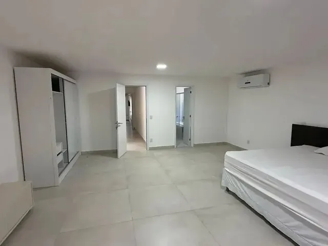 Imagem 13: Casa Triplex de Condominio para Locação, 5 Quartos, 360M2 - Barra da Tijuca