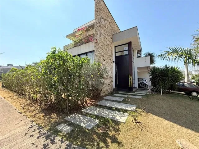 Imagem 1: Condomínio com 3 Quartos para Locação em Loteamento Residencial e Comercial Villa