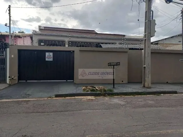Imagem: Casa com 3 Dormitórios para Alugar, 217