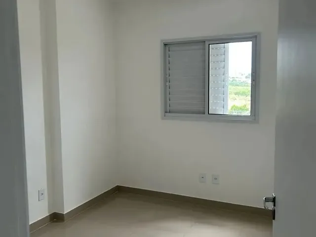 Imagem 7: Apartamento para Alugar com Armários Planejados 2 Quartos Sendo 1 Suíte e Sacada