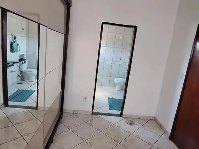 Imagem 13: Imóvel para Aluguel Possui 200 Metros Quadrados com 3 Quartos em Areão - Cuiabá - Mt