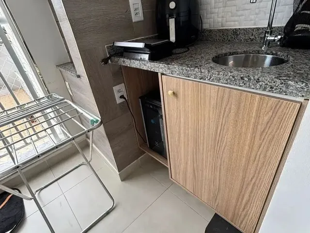 Imagem 8: Apartamento para Alugar Semi-Mobiliado com 3 Quartos 1 Suíte e 2 Vagas de Garagens Bairro