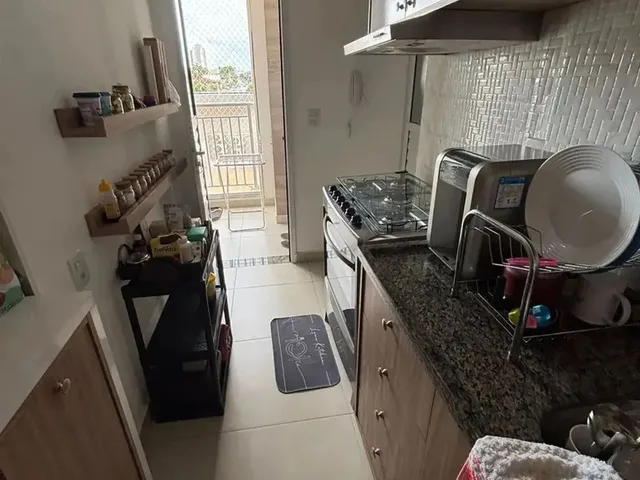 Imagem 13: Apartamento para Alugar Semi-Mobiliado com 3 Quartos 1 Suíte e 2 Vagas de Garagens Bairro