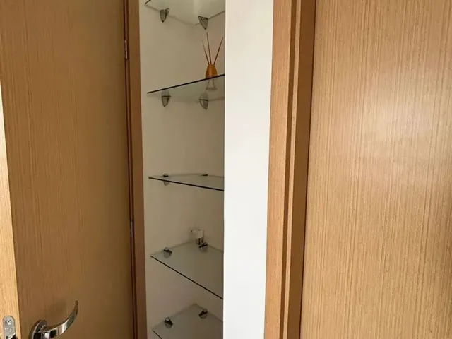 Imagem 7: Apartamento para Alugar Semi-Mobiliado com 3 Quartos 1 Suíte e 2 Vagas de Garagens Bairro