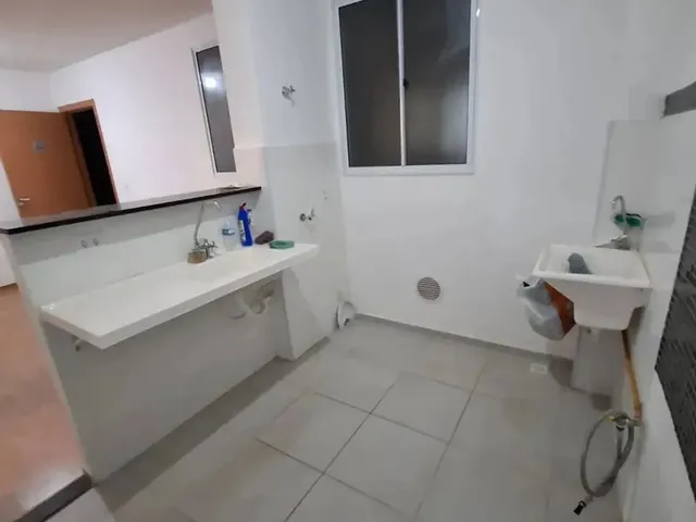 Imagem 8: Apartamento para Alugar com 2 Quartos no Bairro santa Isabel