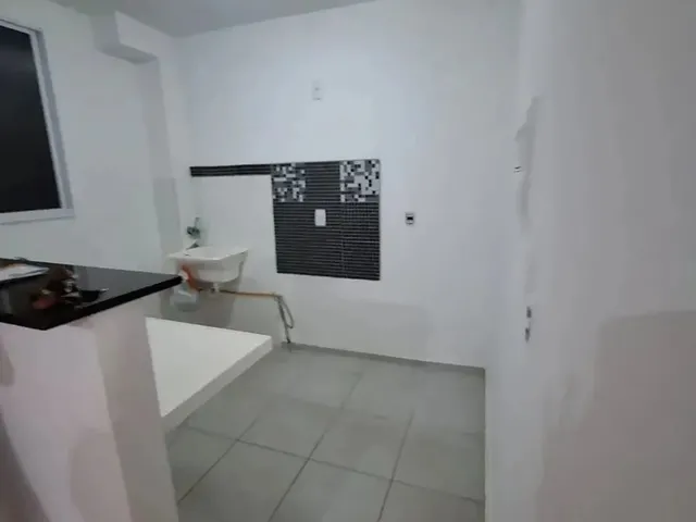 Imagem 3: Apartamento para Alugar com 2 Quartos no Bairro santa Isabel