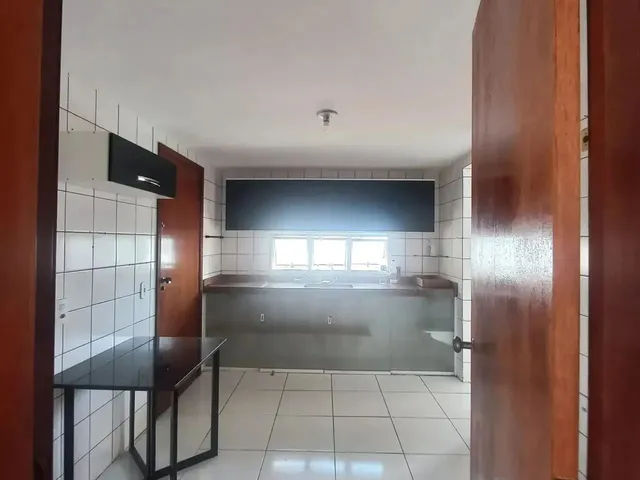 Imagem 8: Imóvel para Aluguel com 118 Metros Quadrados com 3 Quartos em Vicente Pinzon - Fortaleza