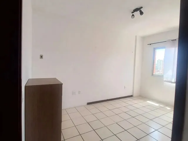 Imagem 5: Imóvel para Aluguel com 118 Metros Quadrados com 3 Quartos em Vicente Pinzon - Fortaleza