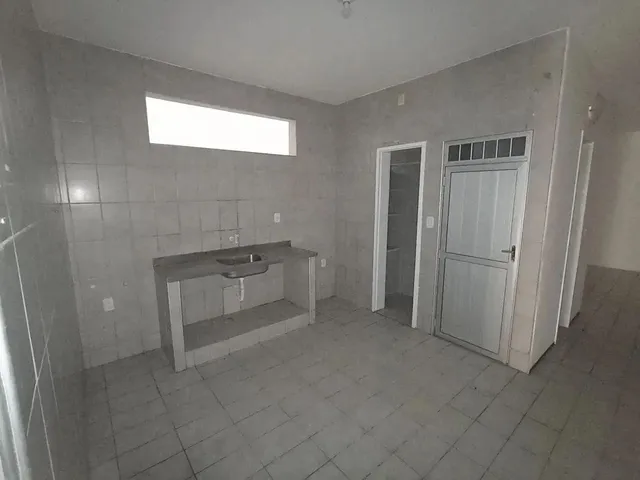 Imagem 8: Imóvel para Aluguel de 115 Metros Quadrados, com 3 Quartos, em Centro