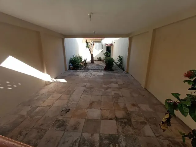 Imagem 14: Imóvel para Aluguel de 115 Metros Quadrados, com 3 Quartos, em Centro